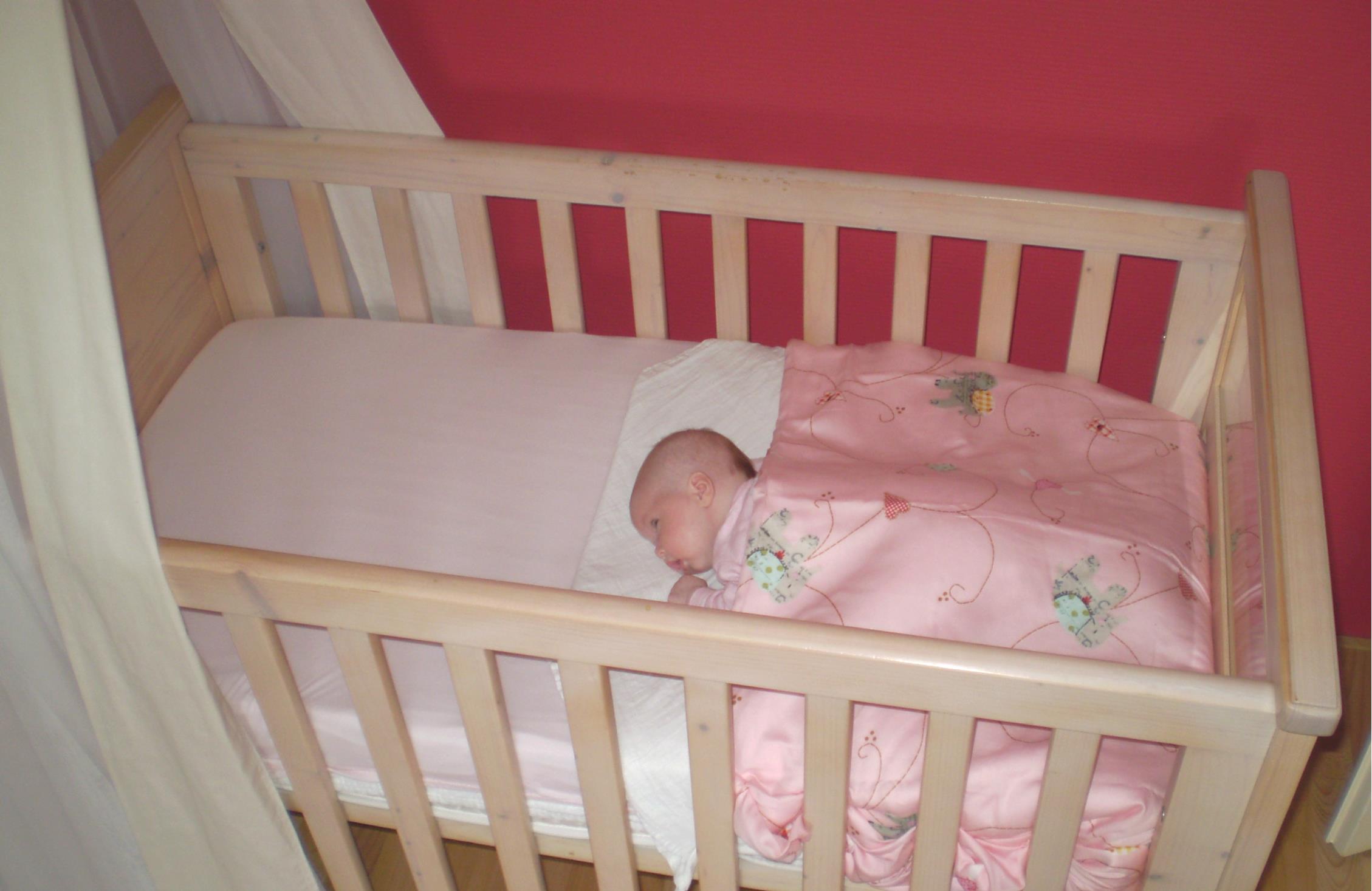 Slaaphouding bij baby met spleet in zachte gehemelte